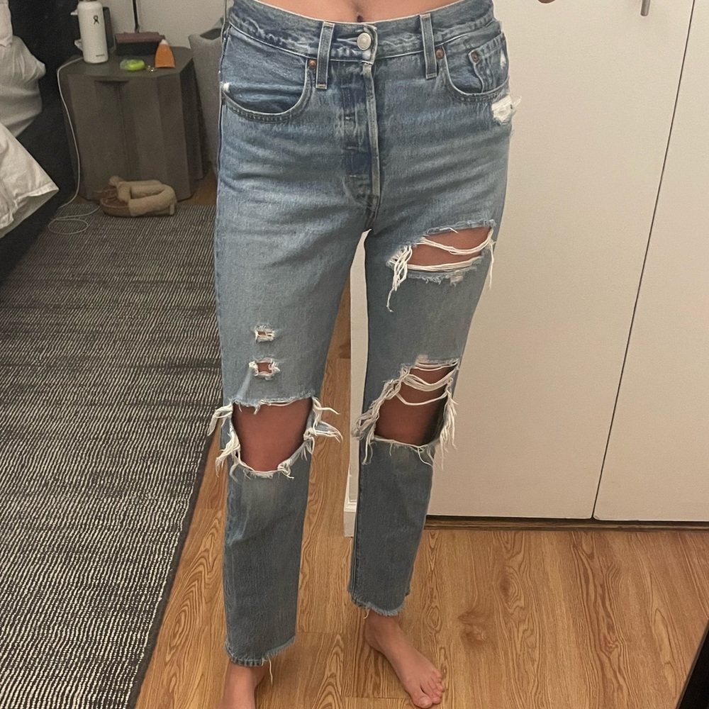 Ripped Levi’s 501